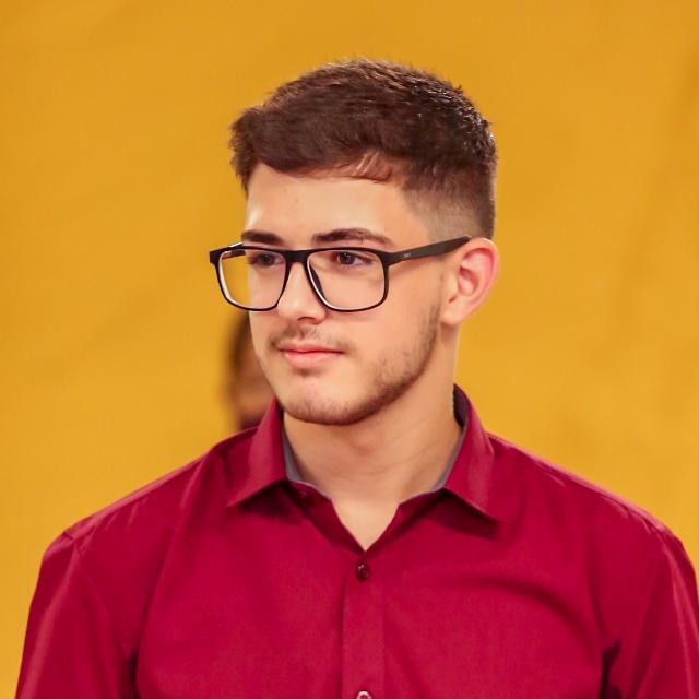 Hugo César Leal Hugo César Leal