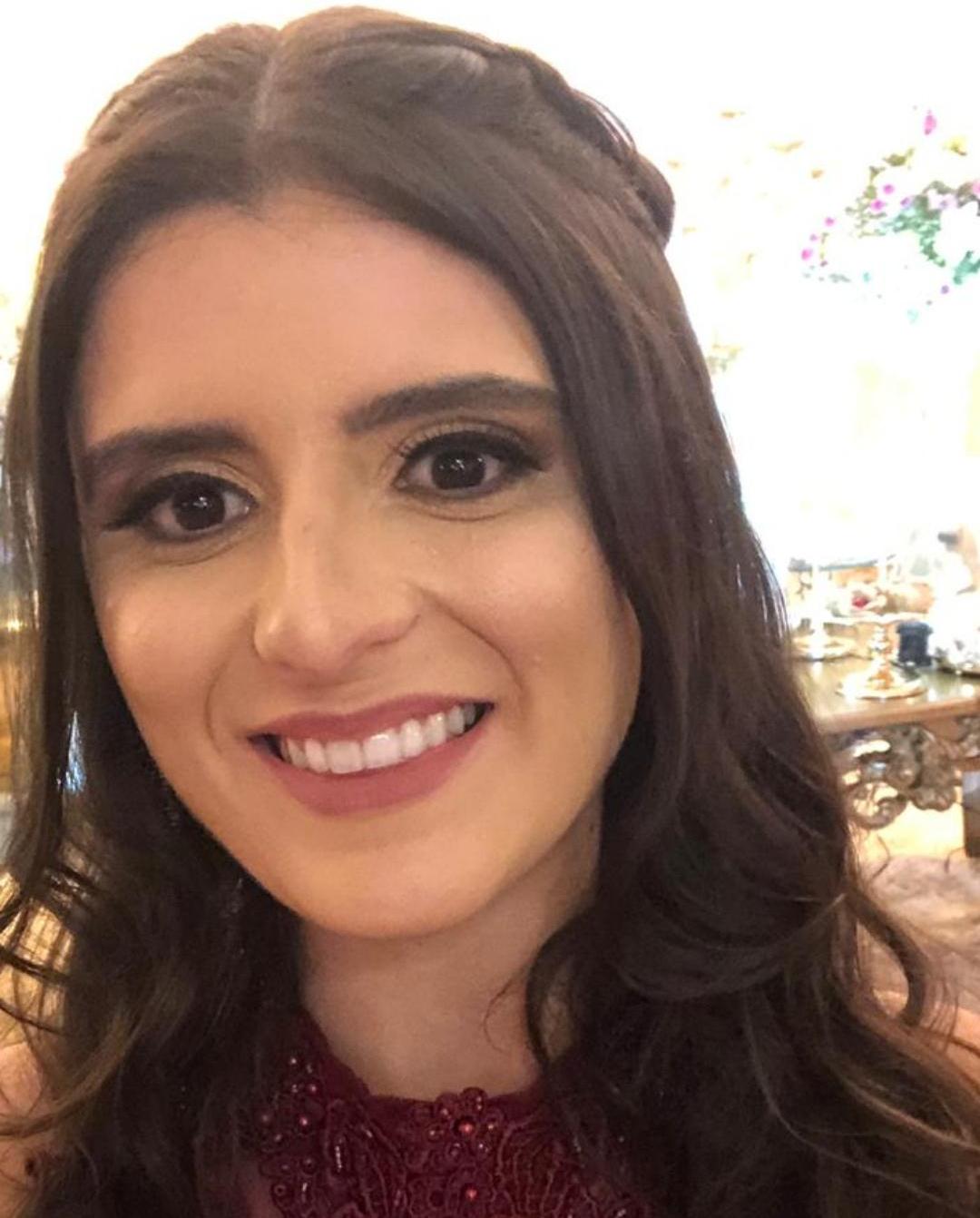 Amanda Carvalho Souza